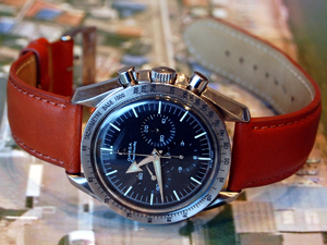 オメガスピードマスター１ｓｔレプリカとGRAFIC (グラフィック)を組み合わせたお客様