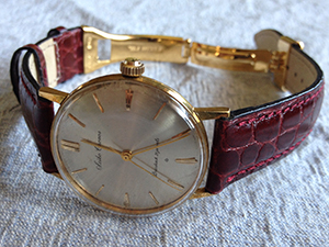 SEIKO　1960年頃のセイコークロノスとLIVERPOOL (リバプール)を組み合わせたお客様