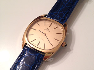 オメガ デ・ヴィル 1970年代製 手巻きとAMADEUS (アマデウス)を組み合わせたお客様