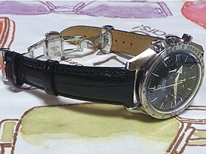 オメガスピードマスター1stレプリカとVOLTERRA(ボルテラ)を組み合わせたお客様