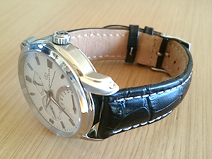 Orient starとPLUS (プラス)を組み合わせたお客様