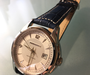 GUTTUSO(グットゥーゾ) とハミルトンジャズマスター ビューマチックを組み合わせたお客様