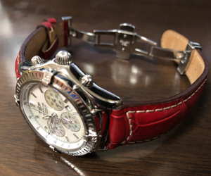 GUTTUSO（グットゥーゾ）とブライトリング シャドウフライバック を組み合わせたお客様