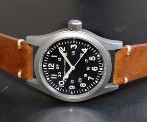 GRENOBLE(グルノーブル) とハミルトン カーキフィールド手巻を組み合わせたお客様