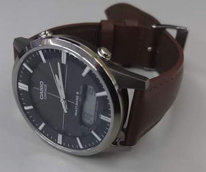 REIMS(ランス)とカシオ リニエージ LCW-M170TD-1AJFを組み合わせたお客様