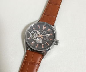 AVALLON(アバロン)とオリエントスター モダンスケルトンを組み合わせたお客様