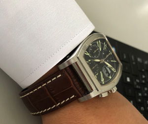 TYPE PAN (タイプ パン) と オリス マイルスデイビストノークロノグラフ を組み合わせたお客様