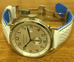 RALLY(ラリー)とハミルトン カーキネイビーパイオニアを組み合わせたお客様