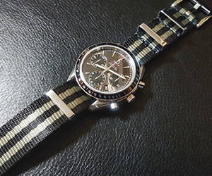 TYPE NATO LX(タイプナトーエルエックス)とオメガ スピードマスターを組み合わせたお客様