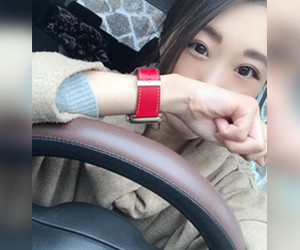 牛革フラットベルトとアップルウォッチを組み合わせたお客様