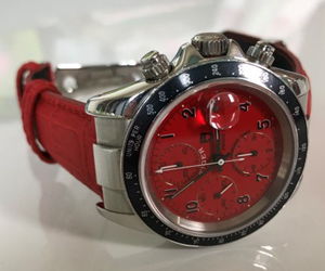 SOCCER(サッカー)とチューダー クロノタイム タイガーウッズTIGER 79260自動巻 赤を組み合わせたお客様