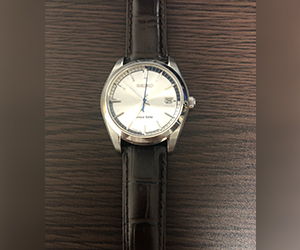 MULHOUSE(ミュールズ)とセイコー グランドセイコー 9Fクオーツを組み合わせたお客様