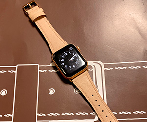 イタリアンレザーベルトとアップルウォッチ 6 40mmを組み合わせたお客様