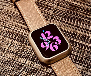 牛革フラットベルトとアップルウォッチを組み合わせたお客様