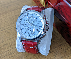 GUTTUSO(グットゥーゾ)とシチズン アテッサ AT8040-57Aを組み合わせたお客様