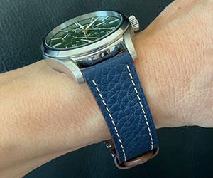 TOULOUSE(トゥールーズ)とセイコー プレザージュ 漆ダイアル限定モデル（緑）を組み合わせたお客様