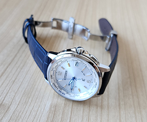 AVALLON(アバロン)とシチズン HAPPY FLIGHT by シチズン Xc スペシャルコラボレーションモデルを組み合わせたお客様