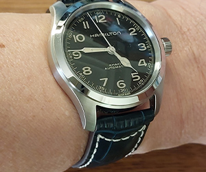 HAMILTON カーキ フィールド マーフ 38mmとMONACO(モナコ)を組み合わせたお客様