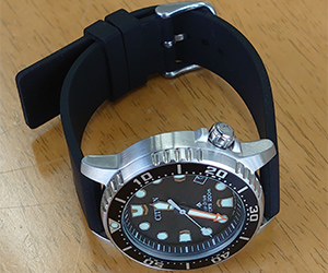 シチズンプロマスターマリン（ボーイズ）とTROYES(トロワ)を組み合わせたお客様