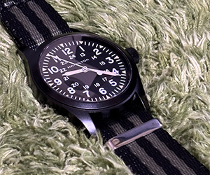 カーキ フィールドMechanical 機械式 | 38mm | H69409930とTYPE NATO LX(タイプナトーエルエックス)を組み合わせたお客様
