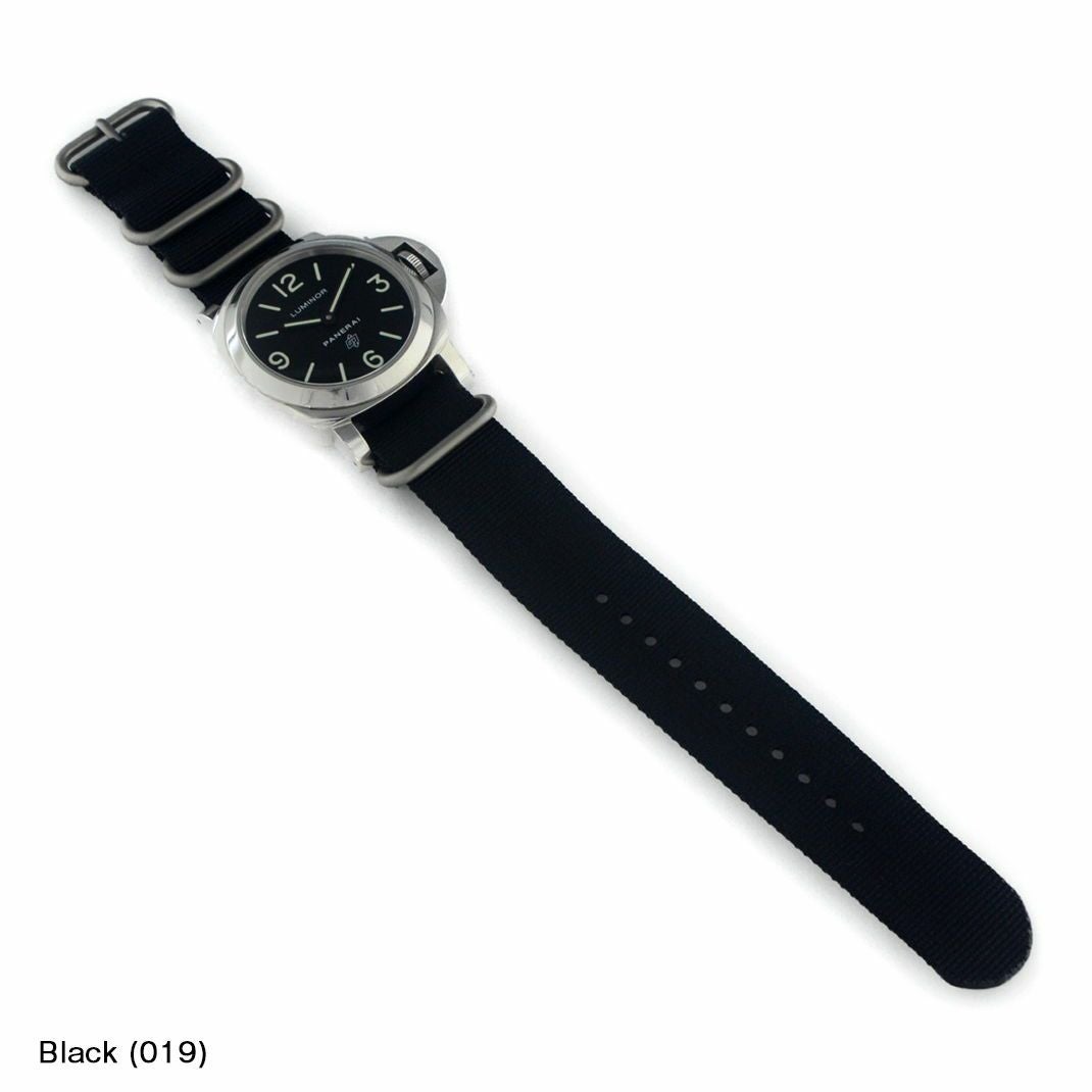 パネライ　ルミノール にぴったり TYPE NATO ring 装着イメージ