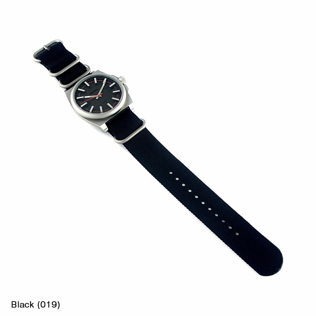 ディーゼル にぴったり TYPE NATO ring 装着イメージ